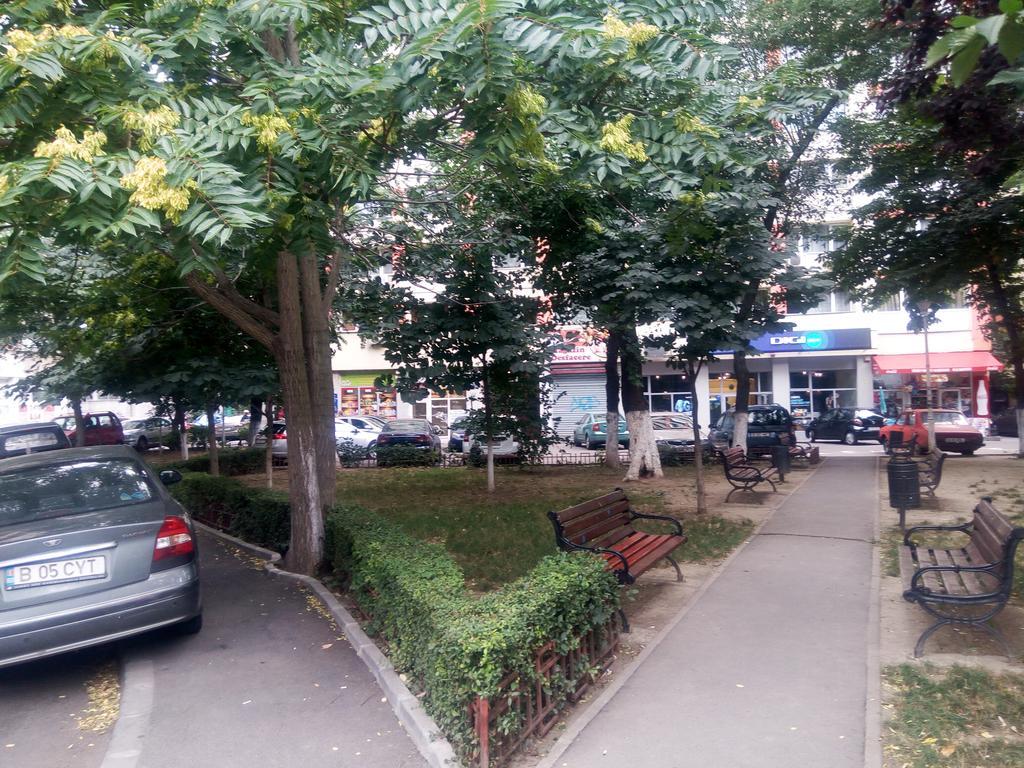 Apartament Dana Бухарест Екстер'єр фото